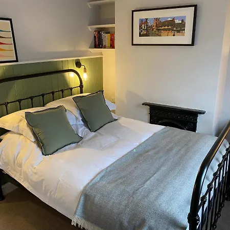 A Cosy Cottage In The Heart Of Stratford Upon Avon Exterior photo