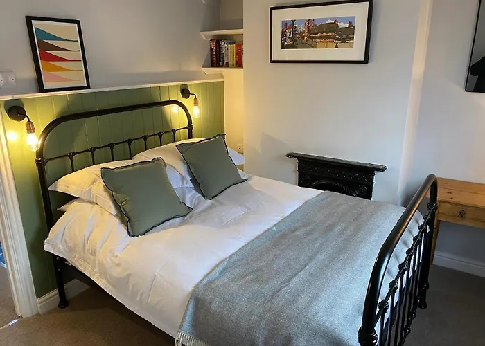 A Cosy Cottage In The Heart Of Stratford Upon Avon